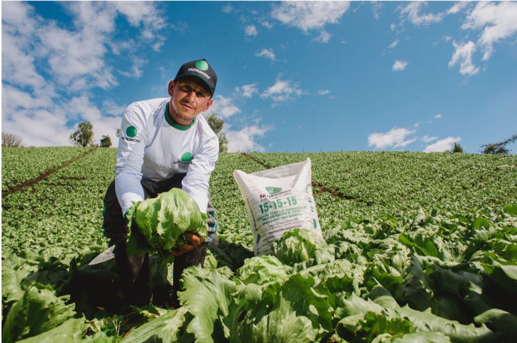 campesino con nutrimon